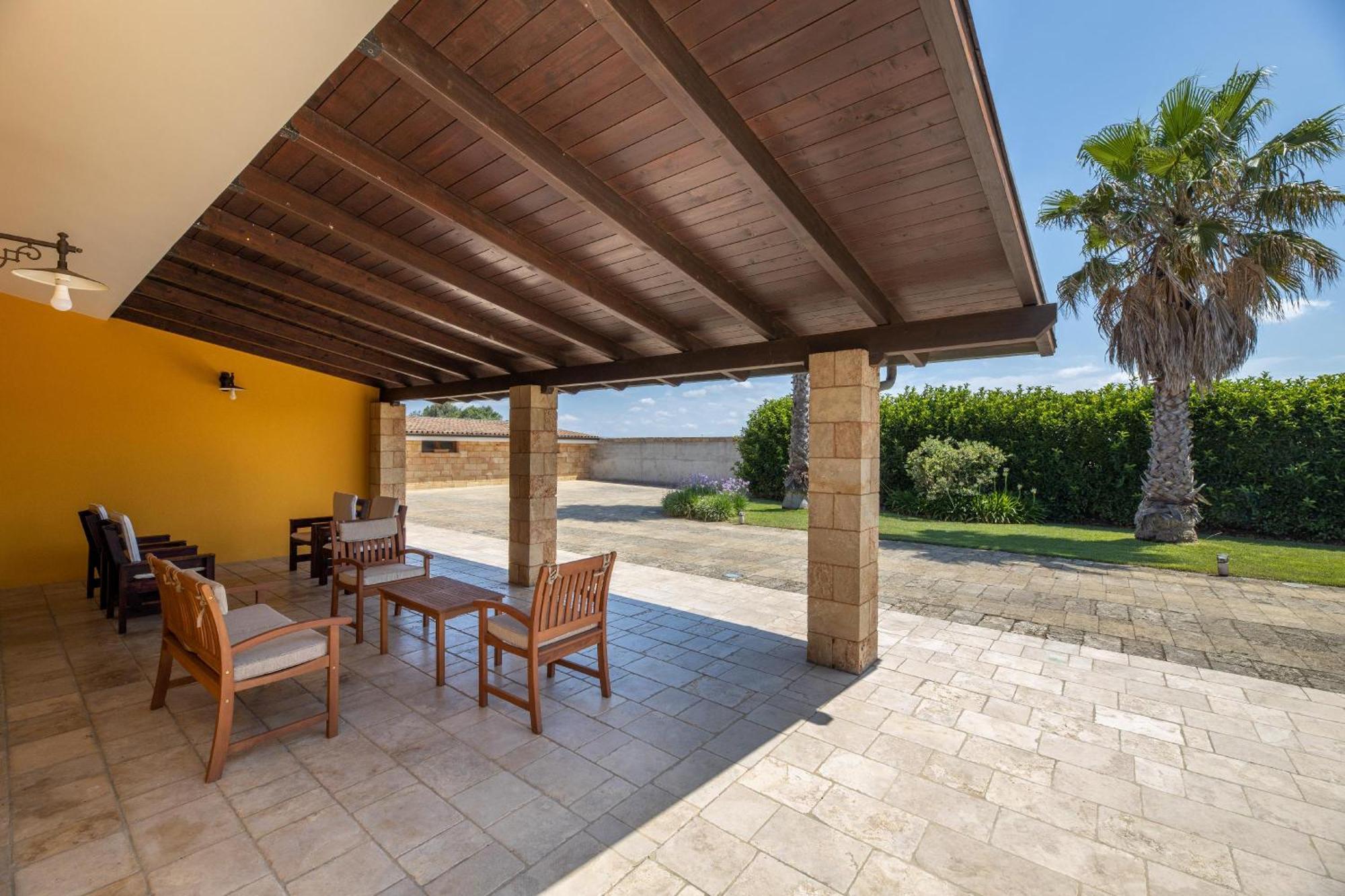 Villa Esmeralda Тавиано Екстериор снимка