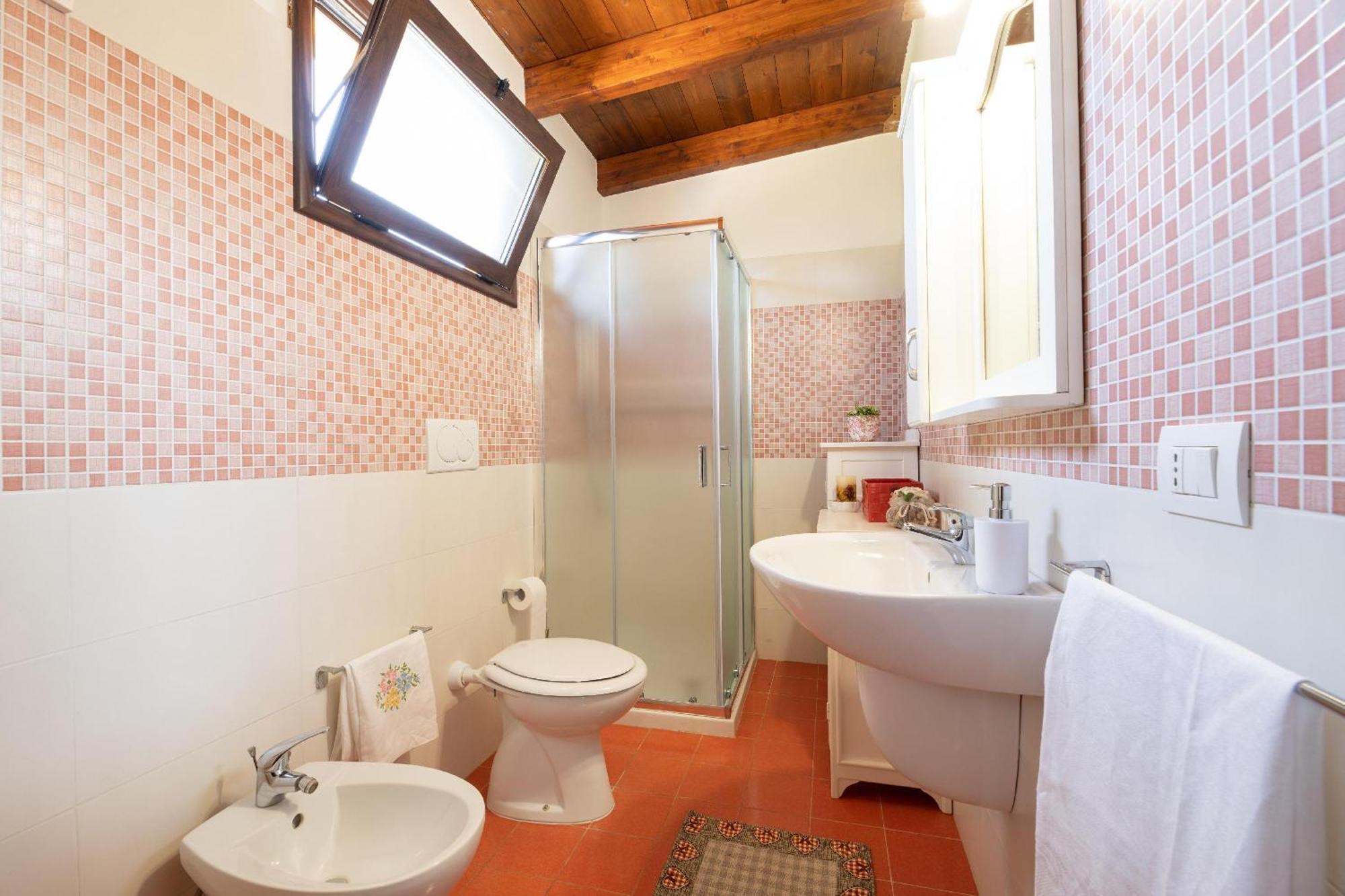 Villa Esmeralda Тавиано Екстериор снимка